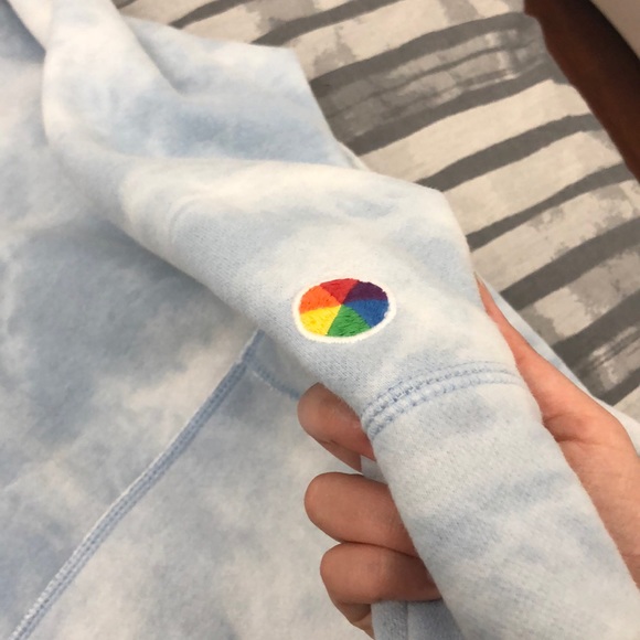 blue tie dye hollister hoodie - Picture 3 of 3